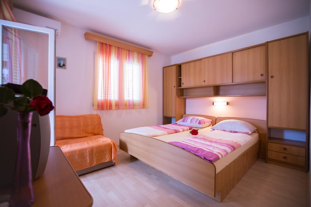 Apartments Dunja Piric Lopar Room photo